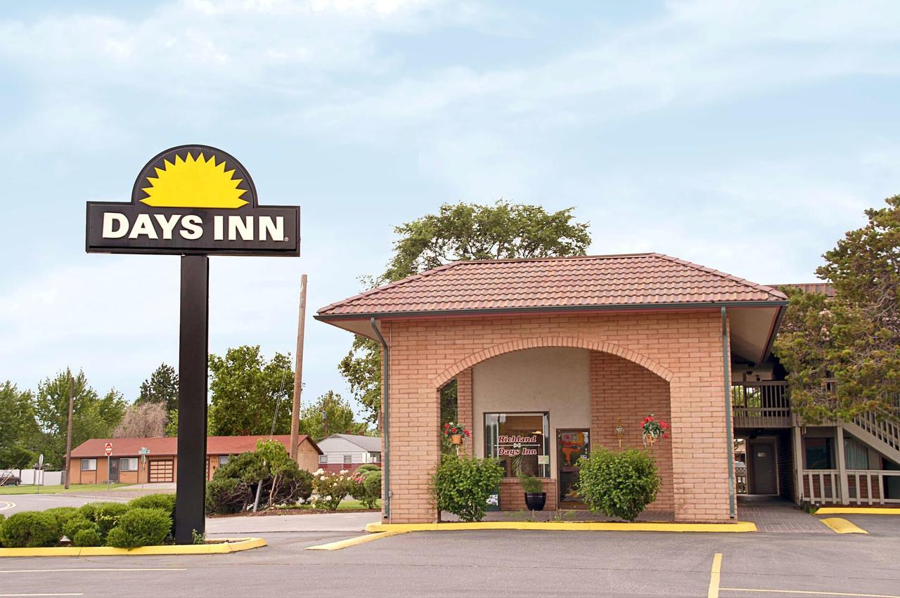 Days Inn By Wyndham Richland Exterior foto